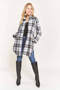 BUTTON DOWN PLAID SHACKET