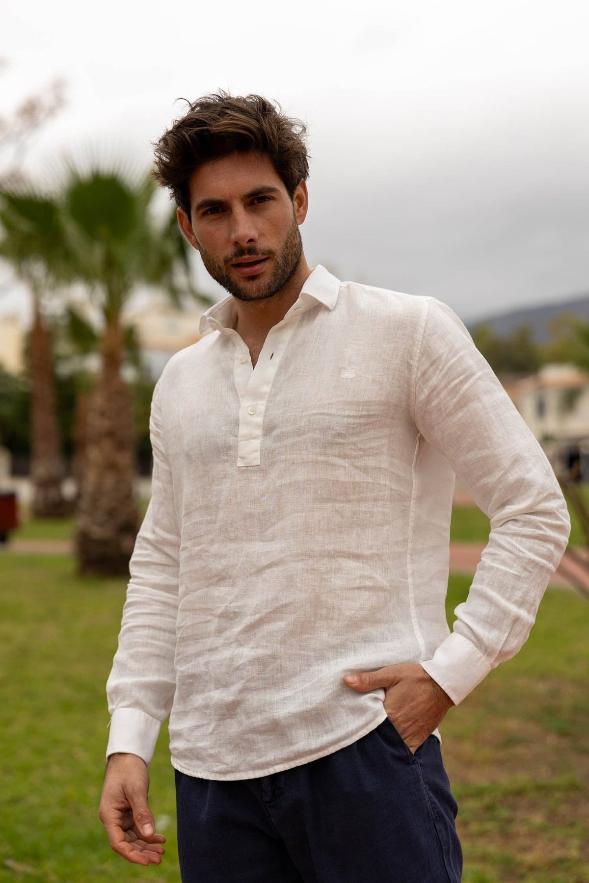 Custi Mikelo White Linen T-shirt