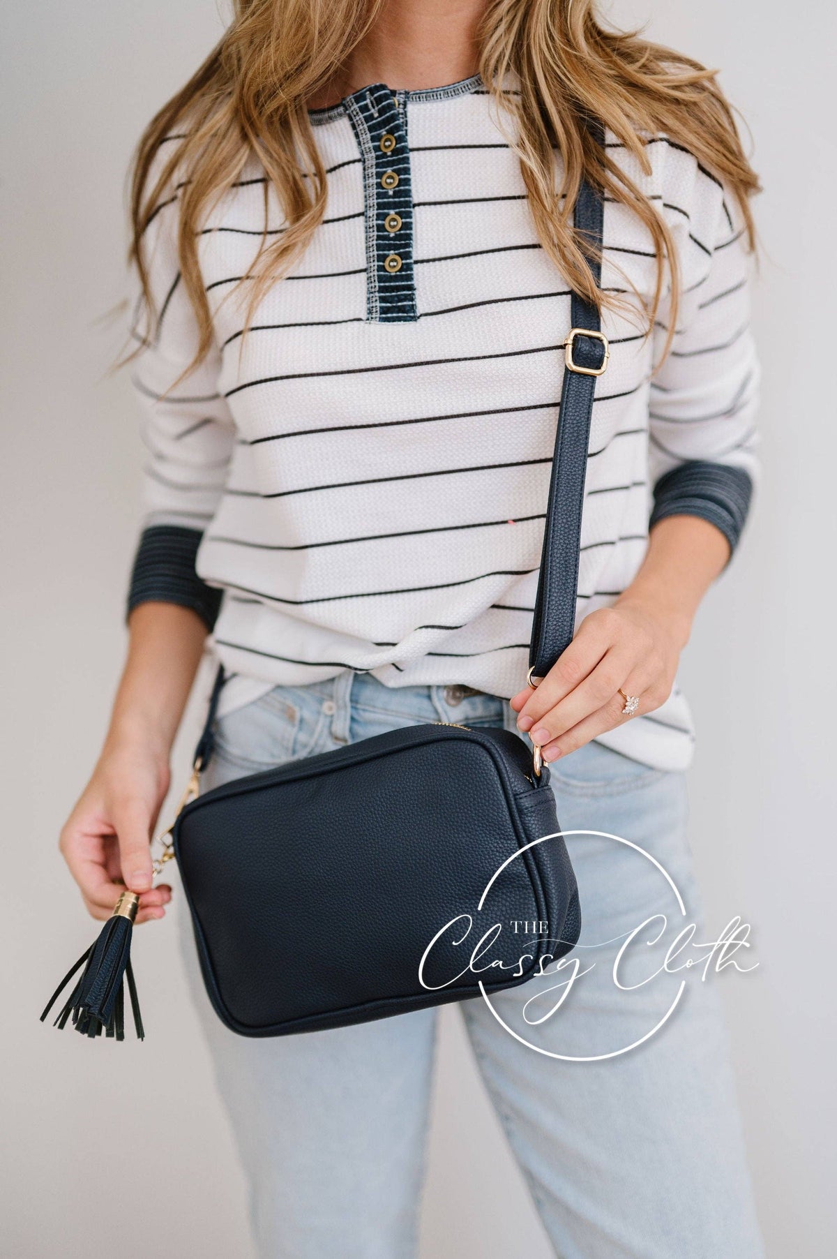 Clara Crossbody Bag R - Navy - Beautiful Blues RTS