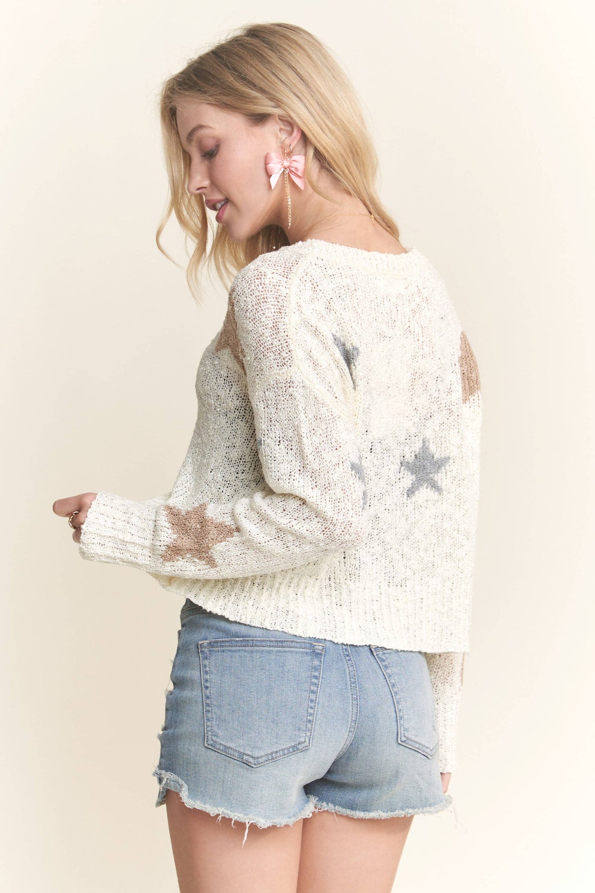 CESW3732 - LIGHTWEIGHT STAR SWEATER TOP