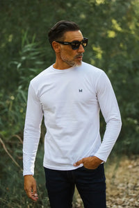 White long sleeve t-shirt