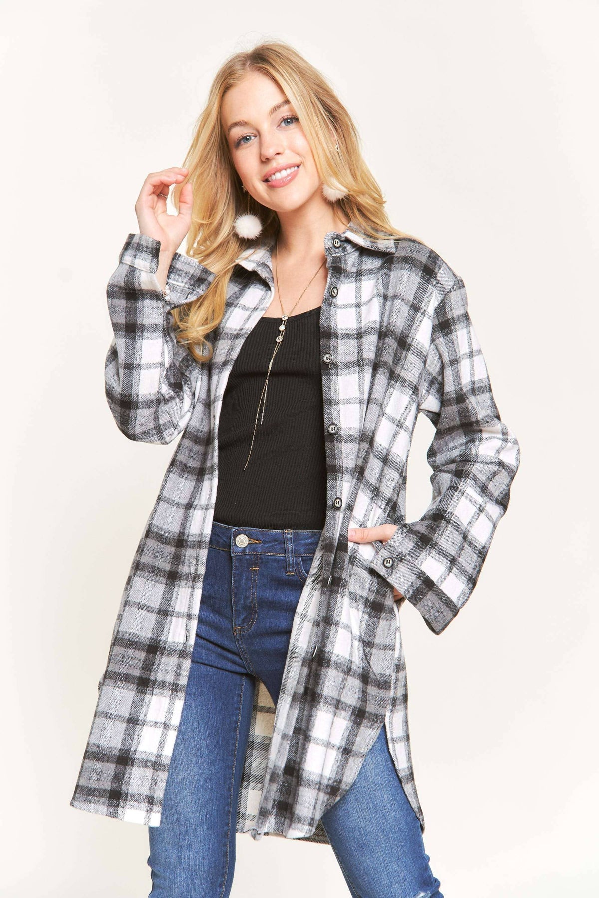 BUTTON DOWN PLAID SHACKET