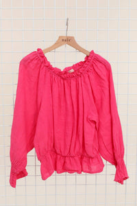BLOUSE WITH GATHERED NECKLINE AND NECKLINE