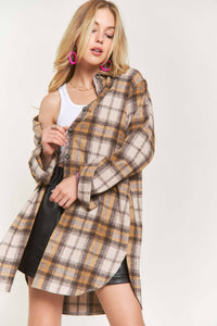 BUTTON DOWN PLAID SHACKET