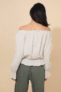 BLOUSE WITH GATHERED NECKLINE AND NECKLINE